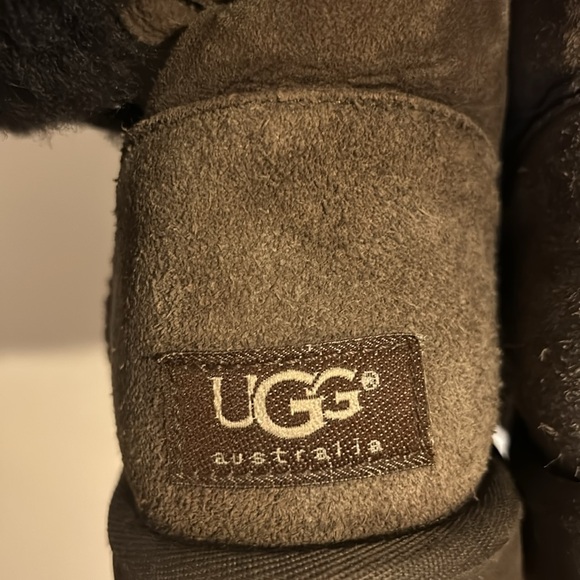 Women’s UGG boots - Picture 7 of 8